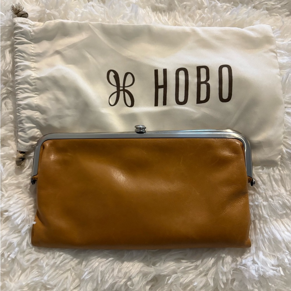 Hobo Lauren Tan Leather Clutch